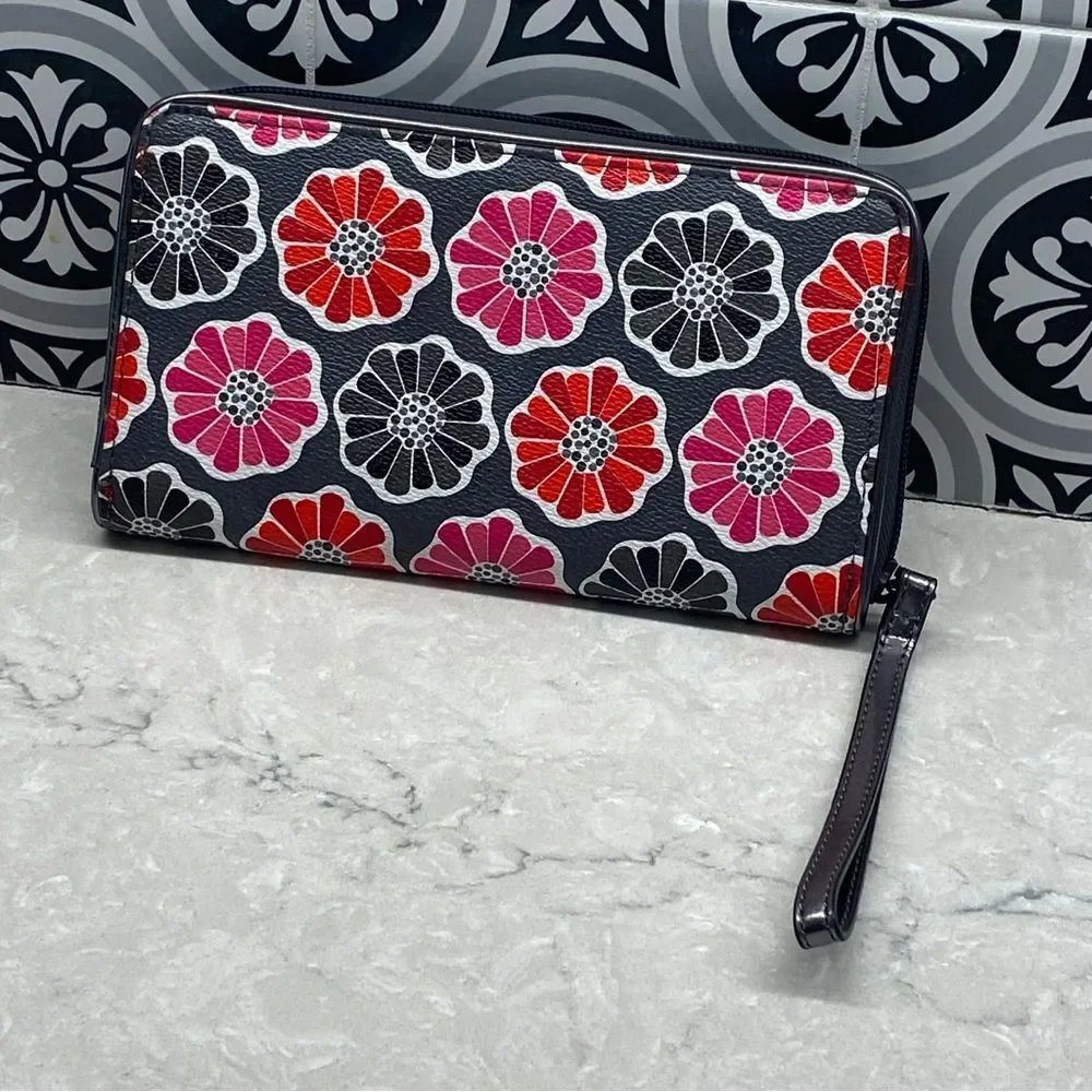Vera Bradley Red and Pink Floral Wristlet Wallet - Picture 2 of 11